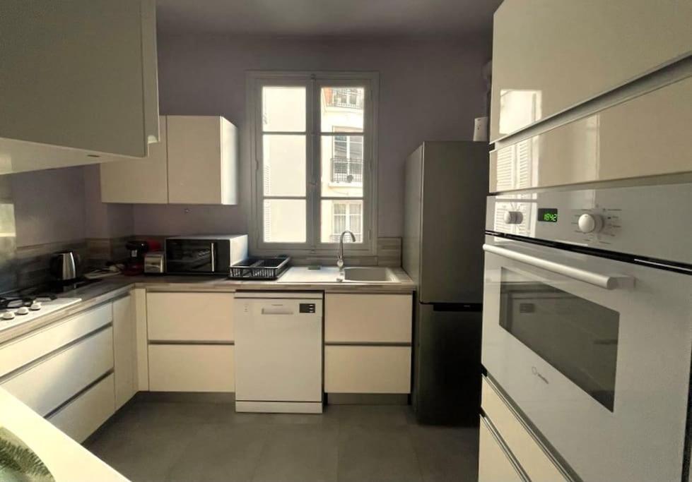 Gustave - Charming Eiffel Tower Appartement - Paris Extérieur photo